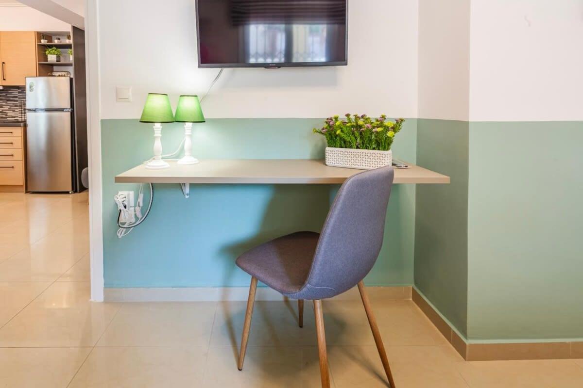 Kalamata Lime Studio - Cozy Gem With Private Parking Eksteriør billede