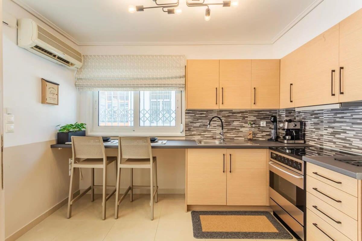 Kalamata Lime Studio - Cozy Gem With Private Parking Eksteriør billede