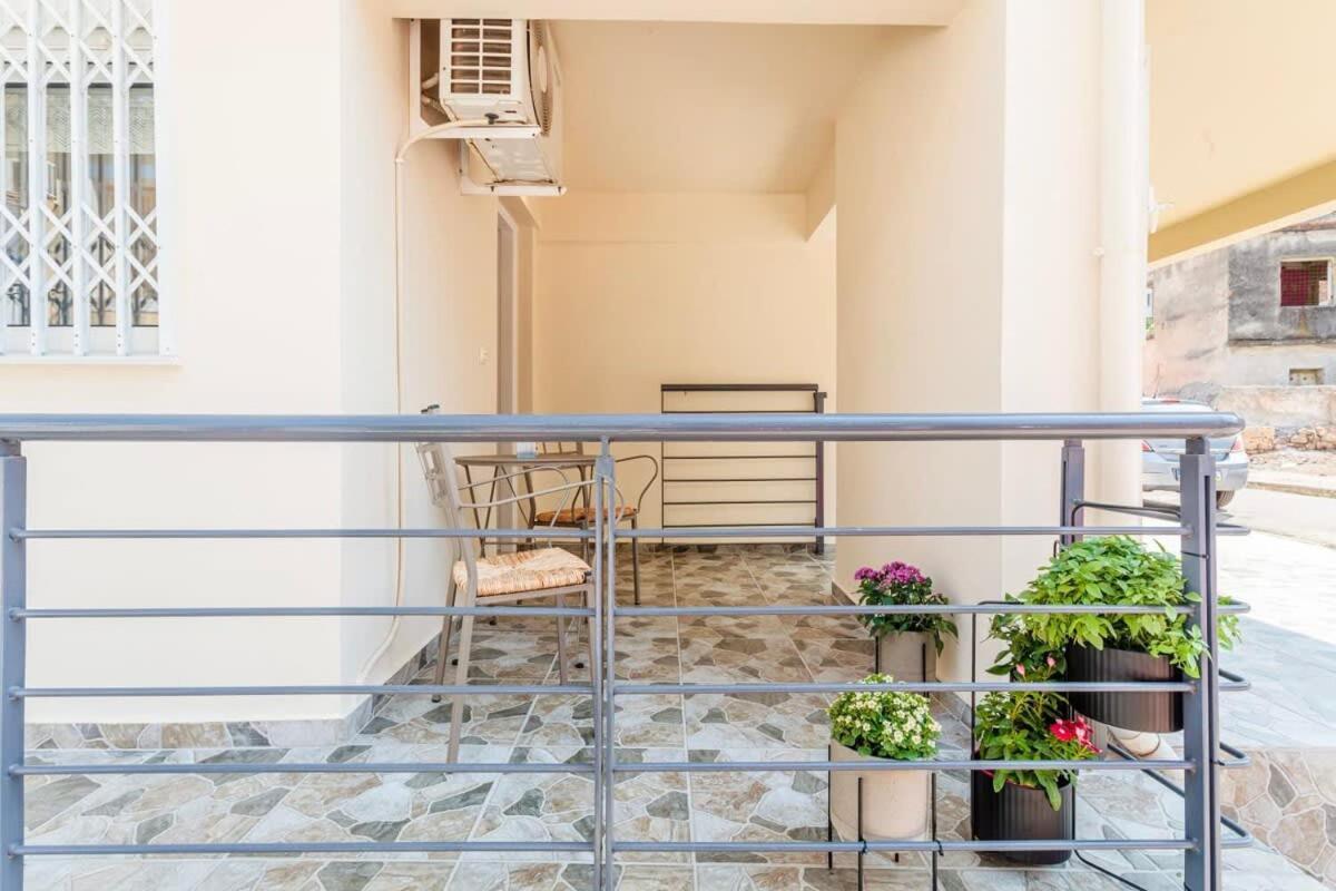 Kalamata Lime Studio - Cozy Gem With Private Parking Eksteriør billede